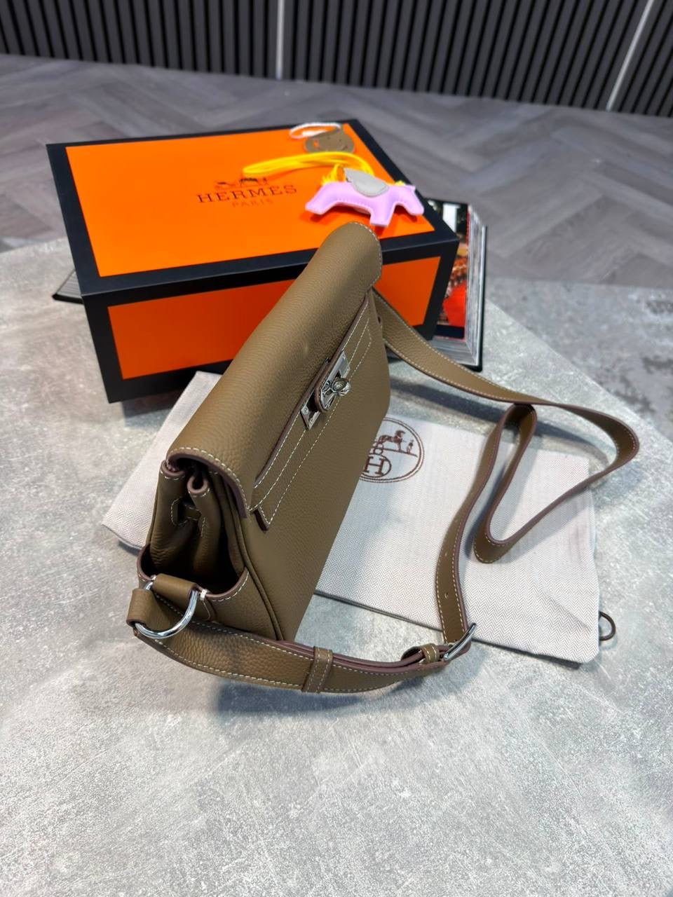 HMS MENS BAG BROWN