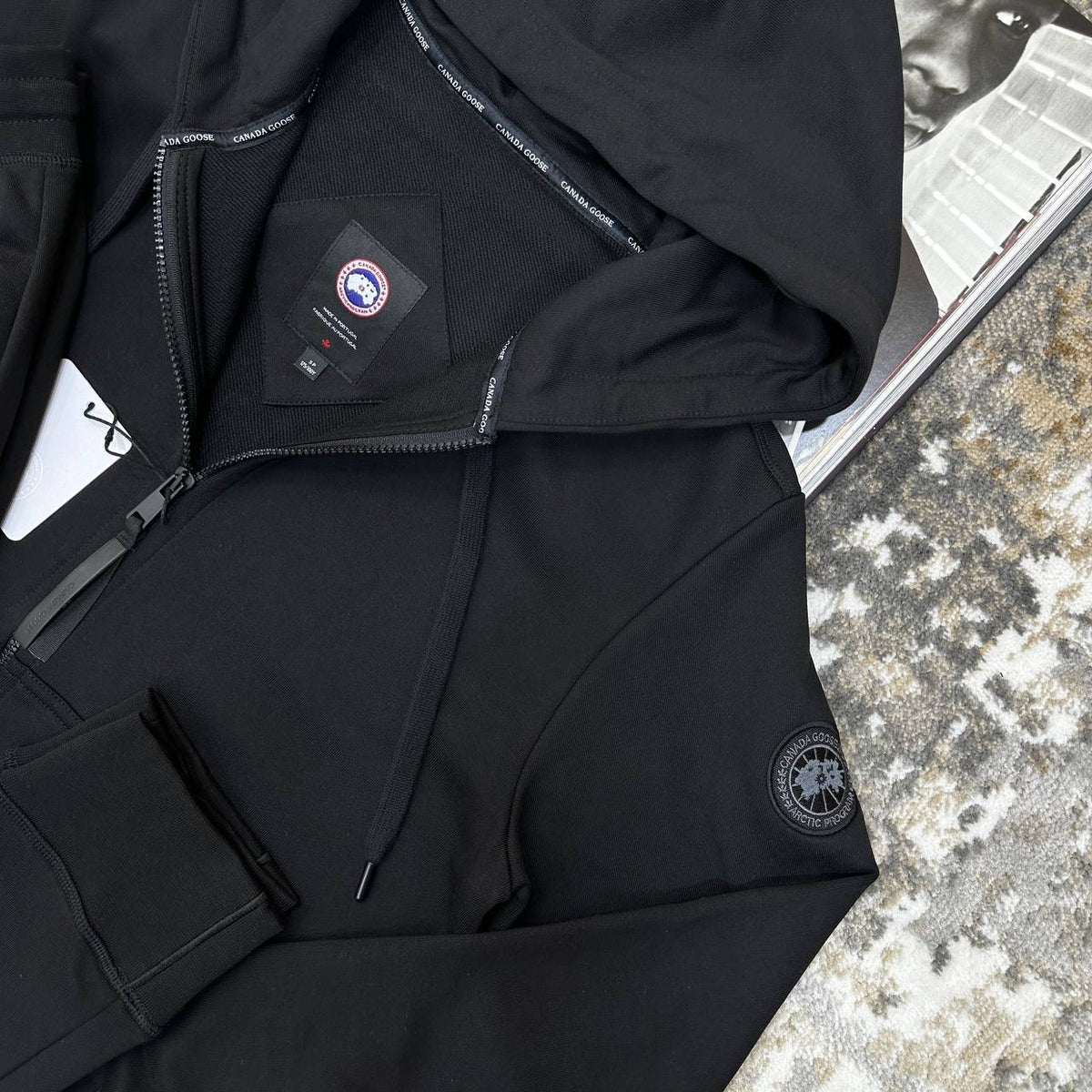 CNDA GOOSE TRACKSUIT-BLACK BLACK BADGE