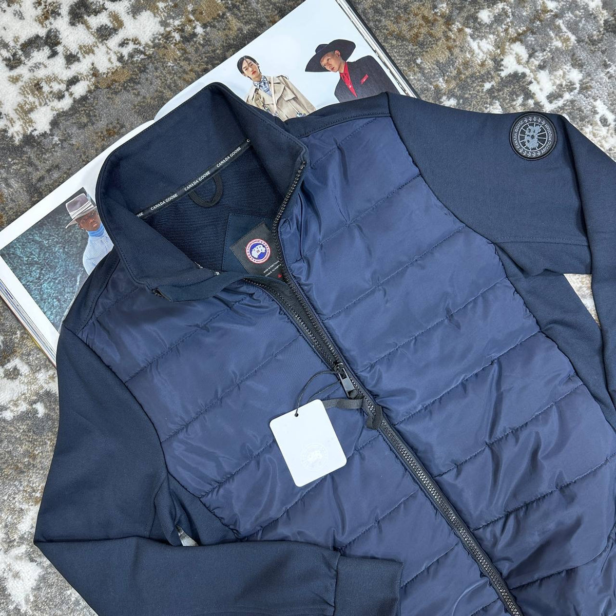 CNADA-GOOSE ZIP JACKET-NAVY WITH BLACK BADGE