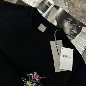 IOR FLOWER TSHIRT-BLACK