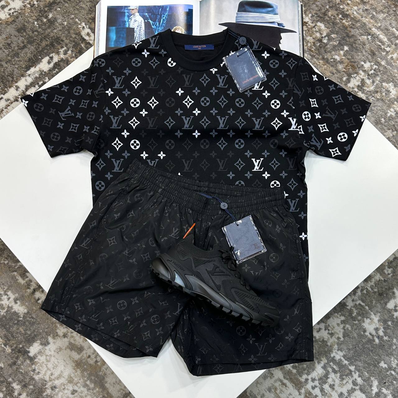 L.V SHORT SET ALL BLACK