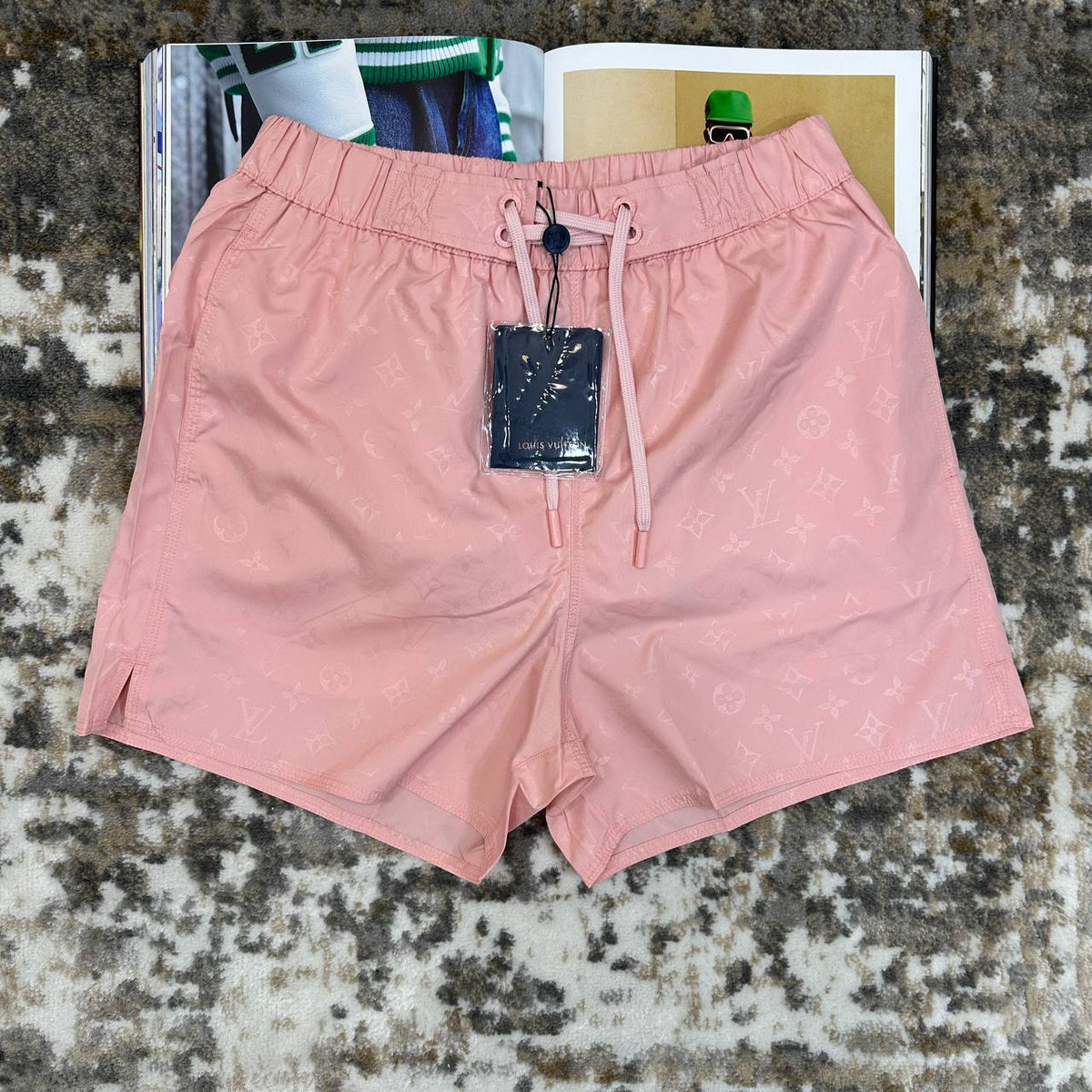 LV SWIM SHORTS PINK