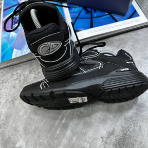 B30 TRAINER-BLACK