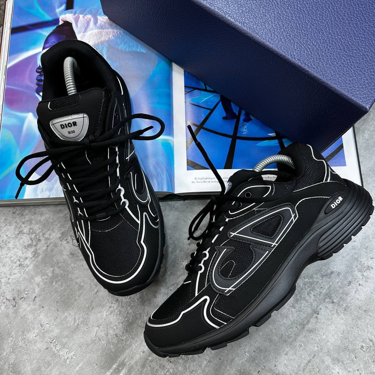 B30 TRAINER-BLACK