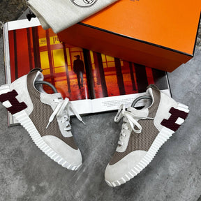 HRMS BOUNCING TRAINERS  GREY