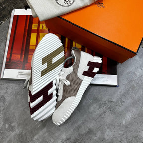 HRMS BOUNCING TRAINERS  GREY