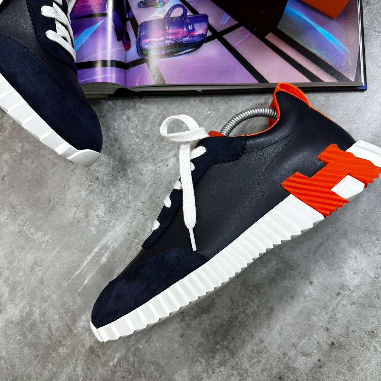 HRMS BOUNCING TRAINERS  BLACK|ORANGE