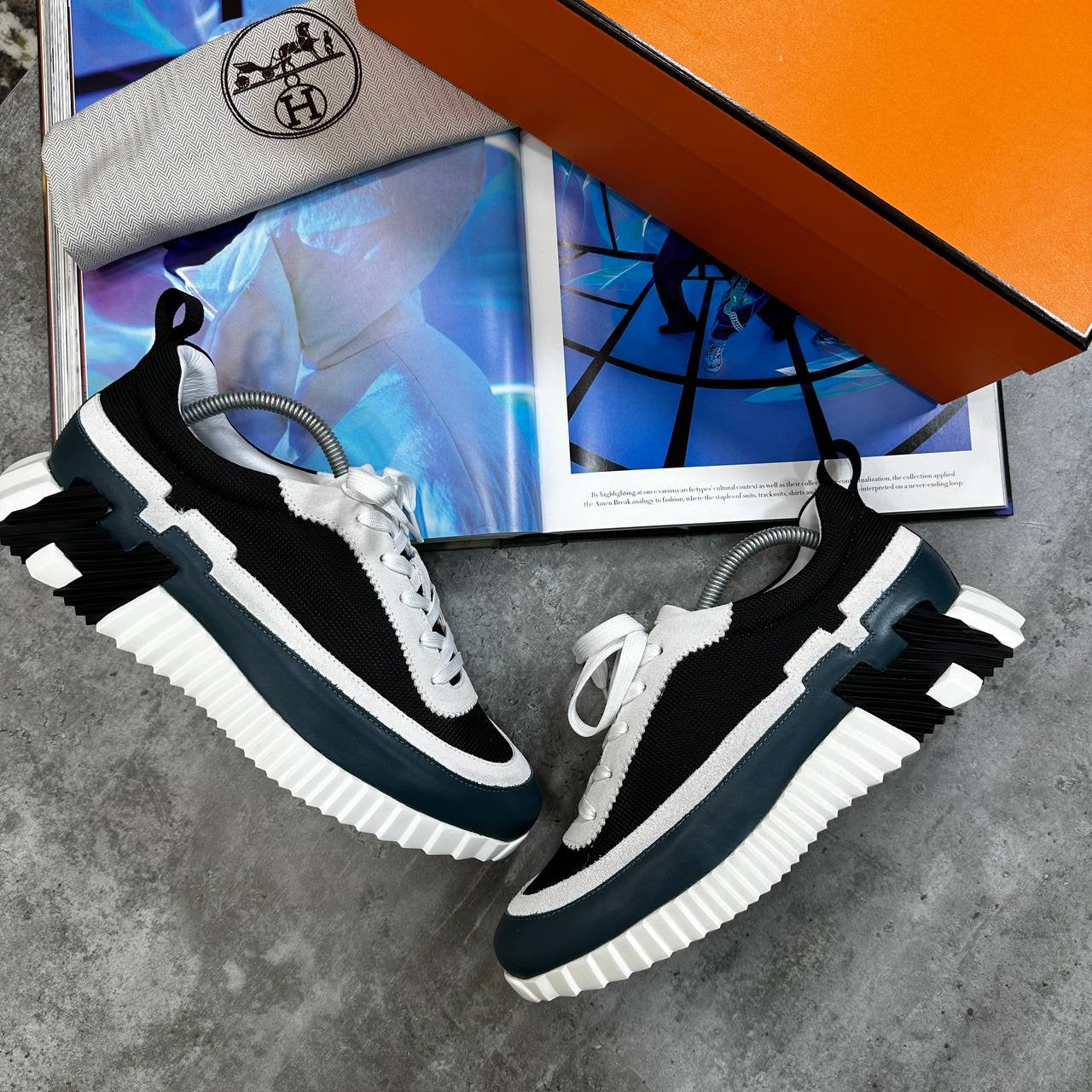 HRMS BOUNCING TRAINERS  BLACK|WHITE