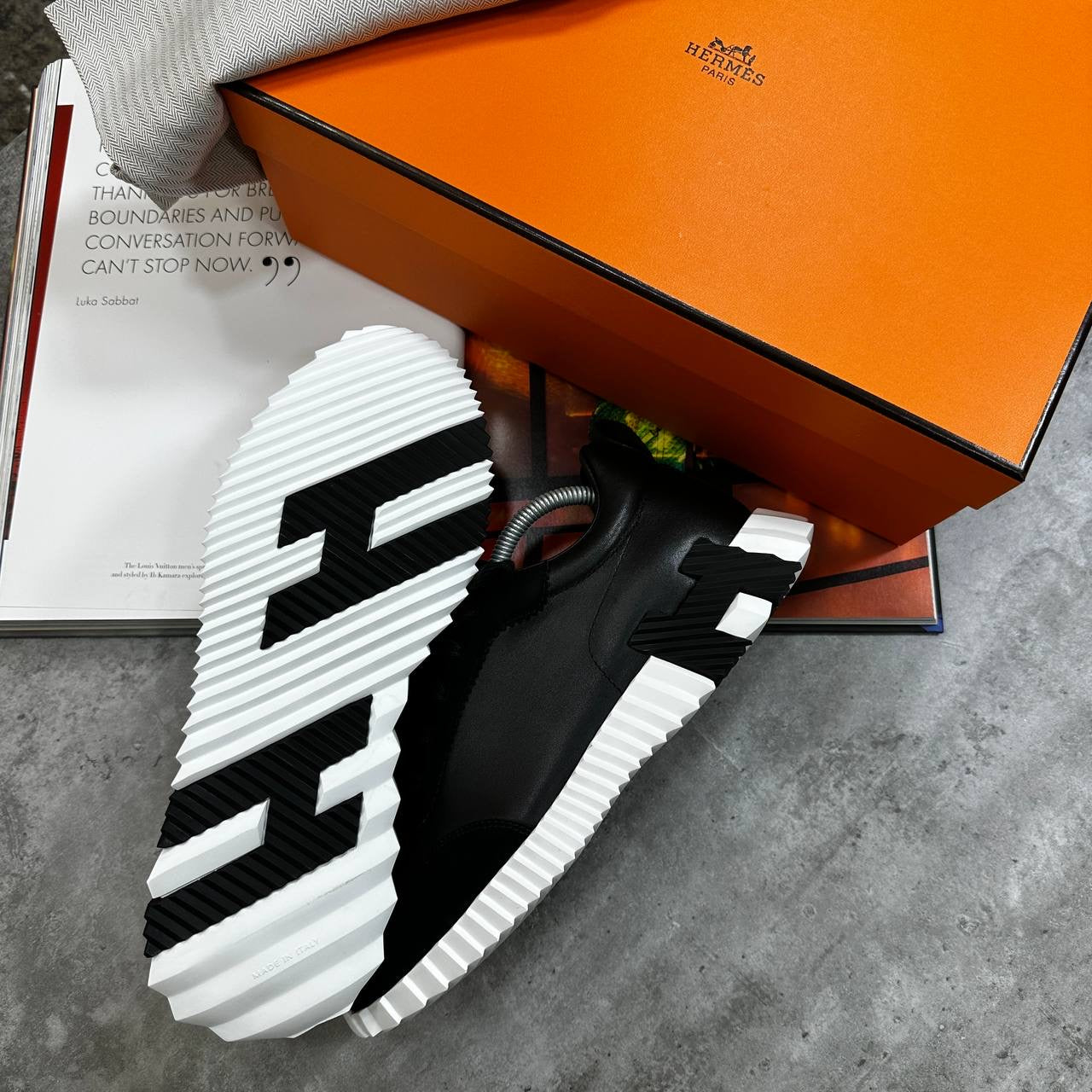 HRMS BOUNCING TRAINERS  BLACK|WHITE