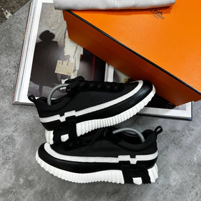 HRMS BOUNCING TRAINERS  BLACK|WHITE