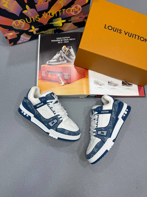 LVE TRAINER - BLUE / WHITE