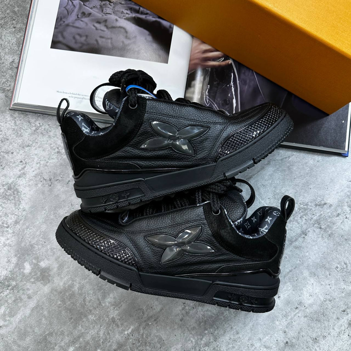 LVE TRAINER - BLACK